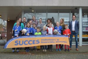 Hoofdsponsor van het Succes Schoolvoetbaltoernooi in verlenging!